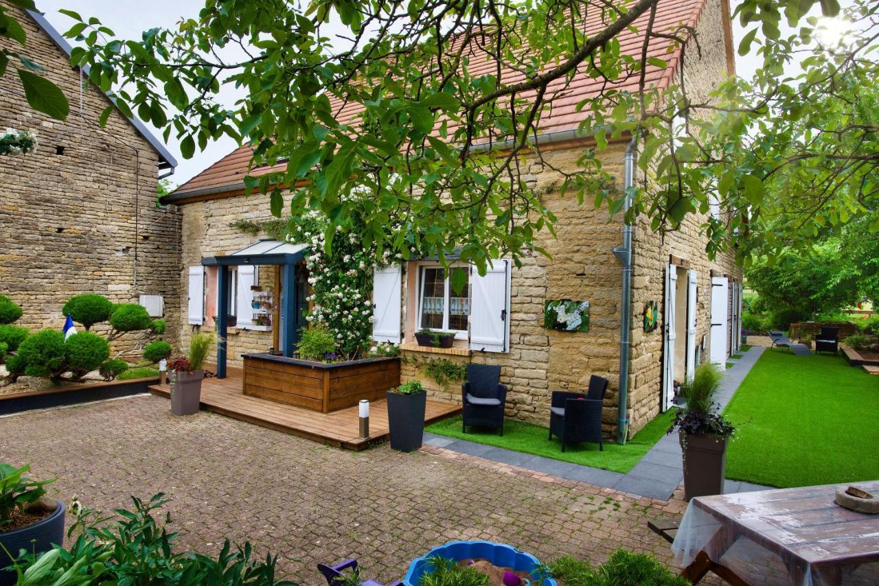Les Nympheas 52 Bed & Breakfast Orges Exterior photo